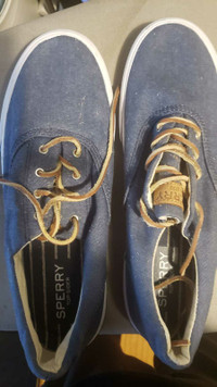 Unisex Sperry Shoes