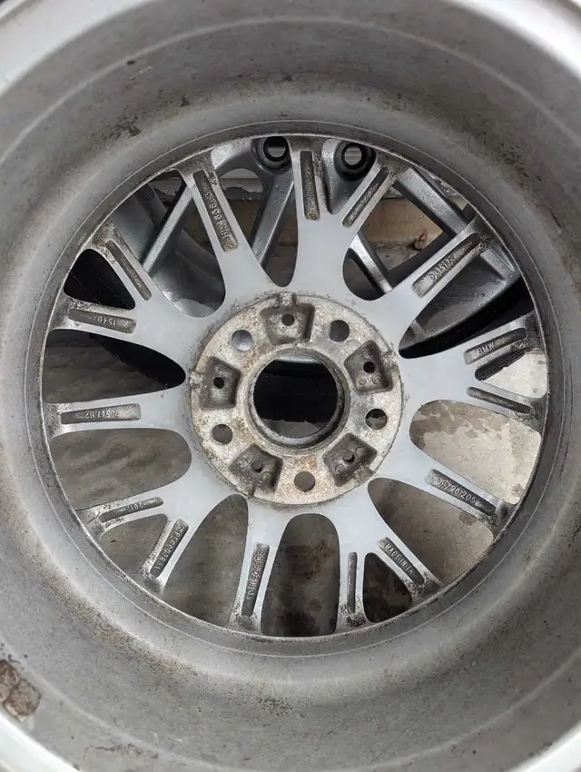 Genuine BMW 17" wheels and Continental tires in Tires & Rims in Kitchener / Waterloo - Image 11
