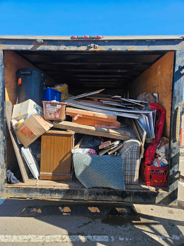 Dumpstreet Junk removal   in Cleaners & Cleaning in Red Deer - Image 2