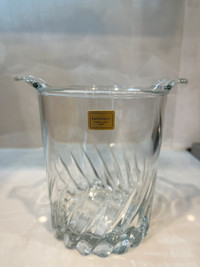 New vintage glass Luminarc ice bucket, made in France, barware