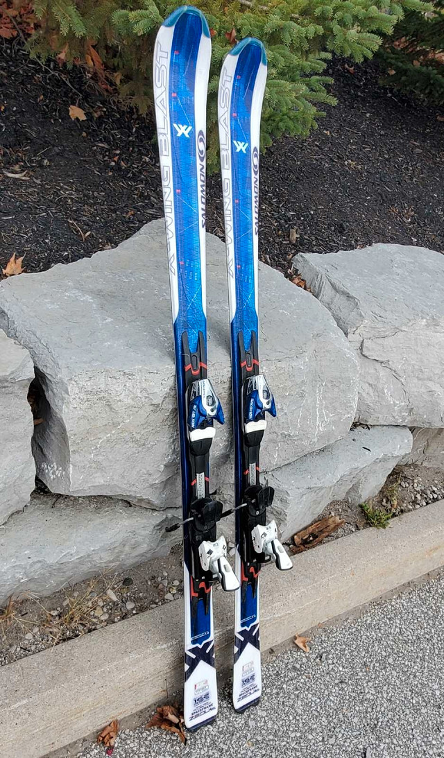 162cm Salomon Skis with Bindings in Ski in Barrie - Image 3