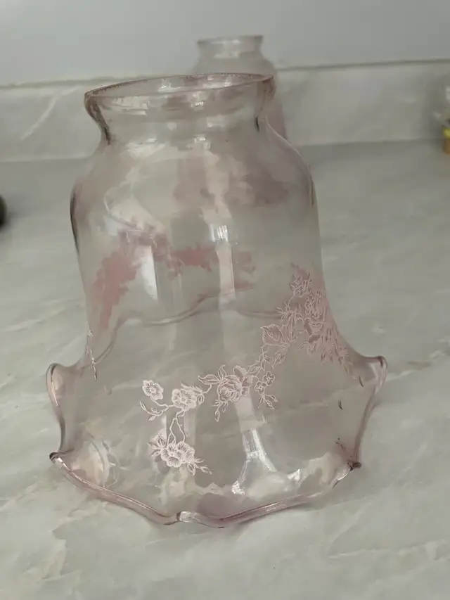 Ceiling lights in Indoor Lighting & Fans in Belleville - Image 3