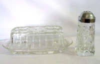 BEURRIER VINTAGE ANCHOR-HOCKING E.A.P.C. BUTTER DISH c.1960