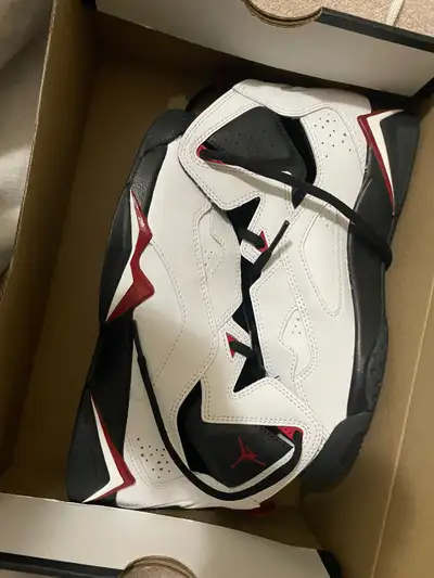 Kids’s Jordan True Flight shoes , View more