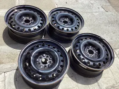 4 roues de Mazda, View more