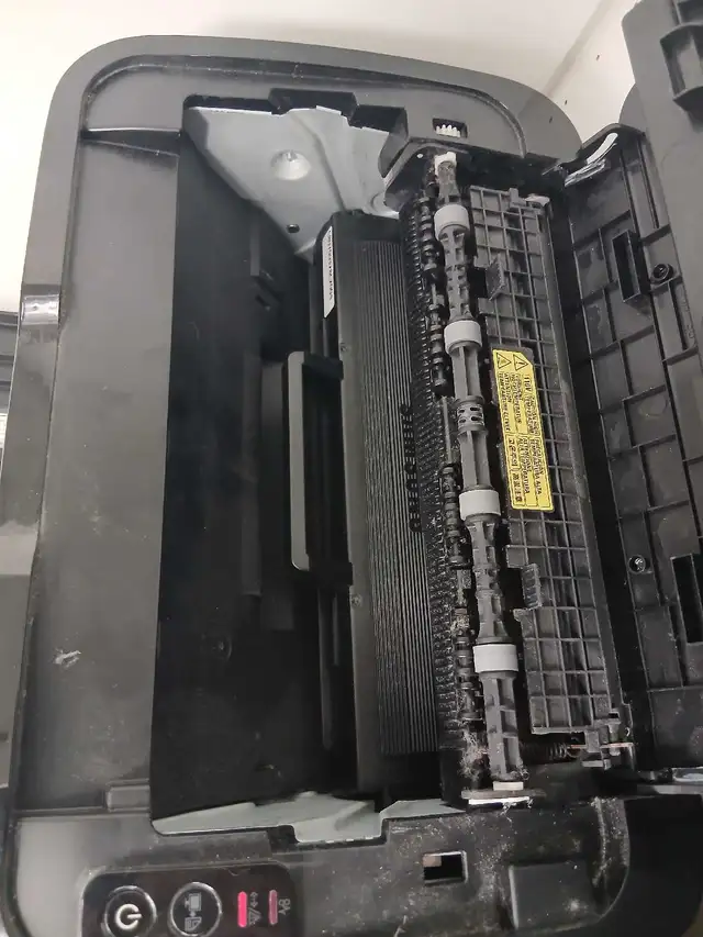 Samsung laser printer ML-1865 in Printers, Scanners & Fax in London - Image 9