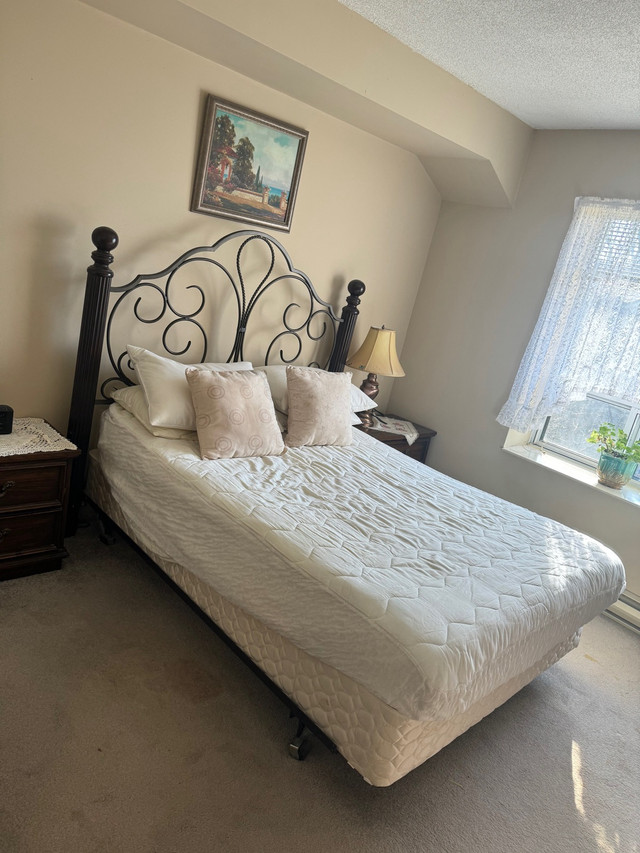 Bed room set in Beds & Mattresses in St. Catharines