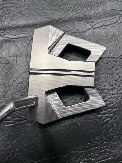 Scotty Cameron Phantom 9.5, View more