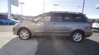 04 Toyota Sienna XLE Limited AWD, grey color