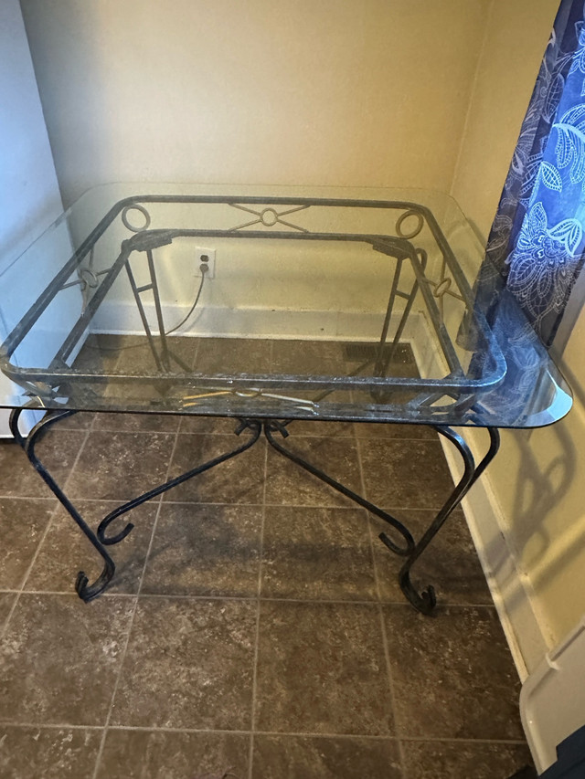 Glass Kitchen Table  in Dining Tables & Sets in Chatham-Kent