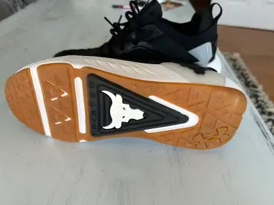 Under Armour Project Rock 5, View more