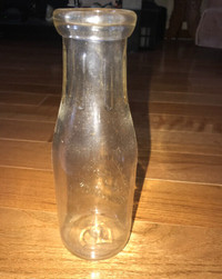 Antique Niagara District Glass Milk Bottle Association 5 cents