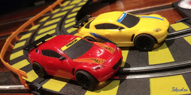 Piste de Course Mazda RX-8 – Infinity 8 in Toys & Games in Longueuil / South Shore