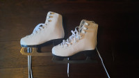 Hespeler Youth Ice Skates Size Y11
