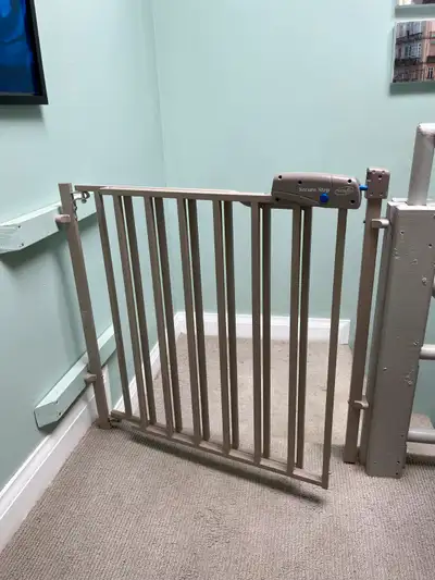 Even Flow "Secure Step" metal baby gate. Just $20. Swing door can be opened and closed with one hand...