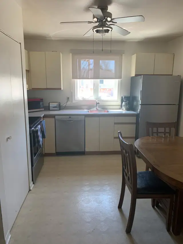Perfect IR Property!  Furnished 1 bed, 1 bath close to base! in Long Term Rentals in Petawawa - Image 7