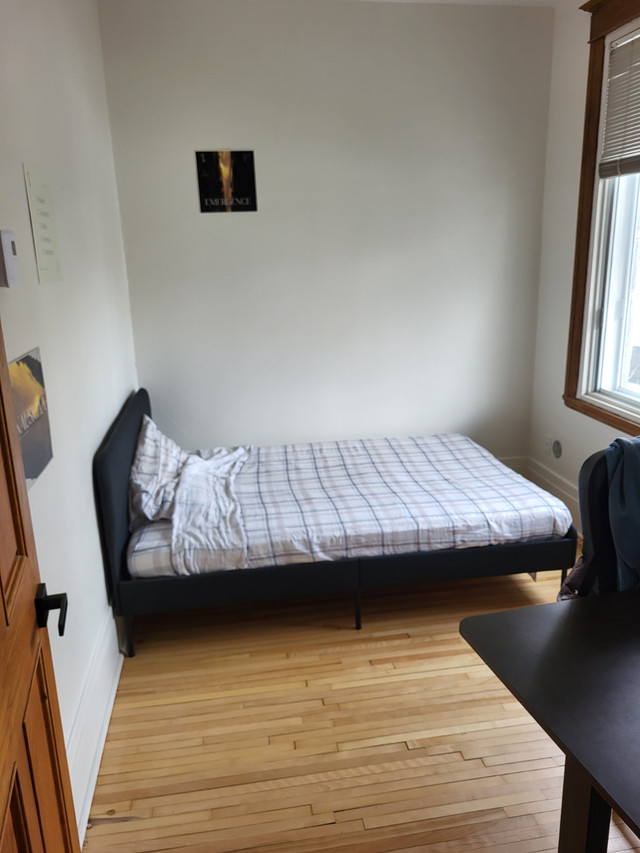 1 chambre à louer dans une colocation de 5 personnes. dans Chambres à louer et colocs  à Ville de Montréal