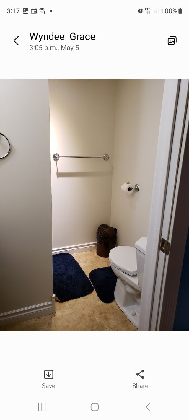 Small suite for rent in thickwood . Commuter only Room Rentals