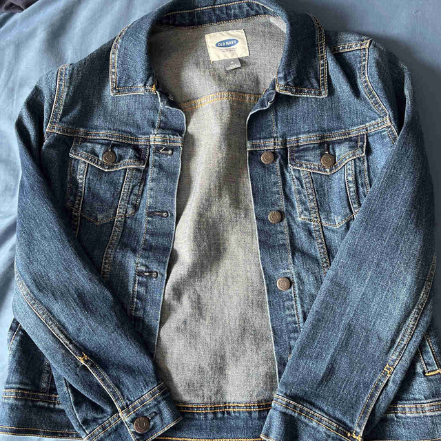 Old Navy Women’s Jean Jacket in Women's - Tops & Outerwear in Strathcona County
