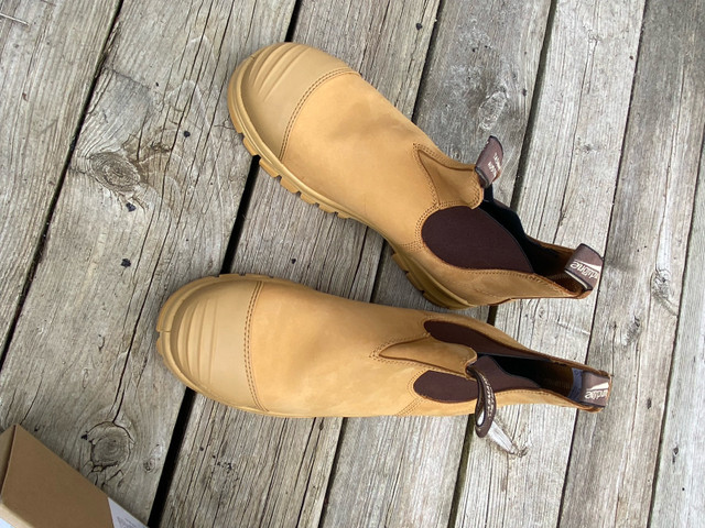 NEED GONE! Blundstone Size 12 US.  Men’s Steel Toe Work Boot. in Men's Shoes in Oakville / Halton Region - Image 4