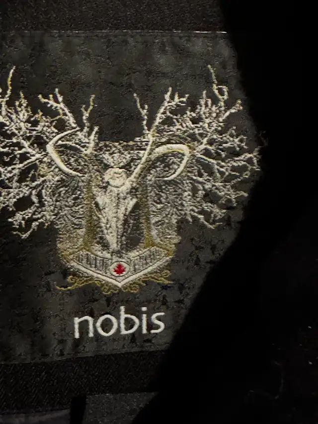 Nobis Bomber Jacket Medium size in Men's in Mississauga / Peel Region - Image 4