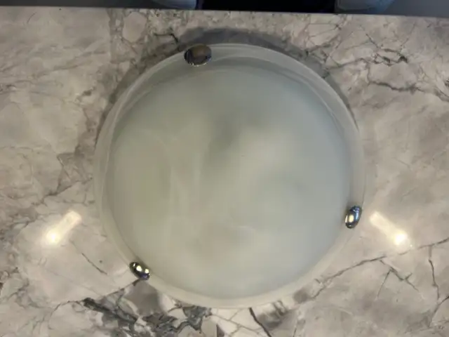 Flush Mount Light in Indoor Lighting & Fans in Mississauga / Peel Region - Image 2