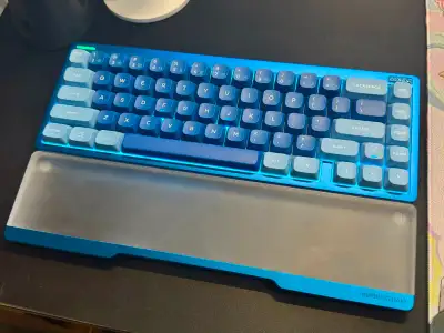 Selling my stuff because I'm about to move away. The keyboard has been in use for less than three mo...