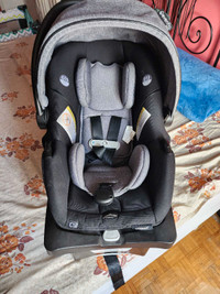Evonflo baby car seat