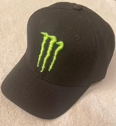 Monster Energy snapback hat - new - 3 available, View more