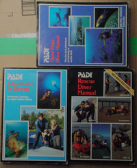Diver professional manuals ( 3 ) by PADI, 2 Divers magazines