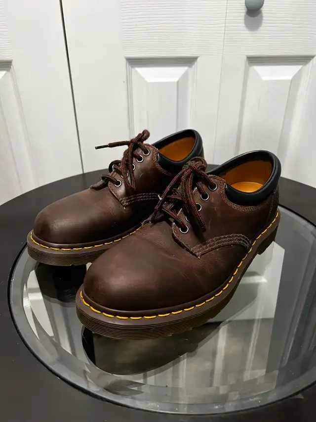 Dr. Martens 11849 Men's Leather LaceUp Oxfords Boots Size 9 in Men's Shoes in Cape Breton - Image 8