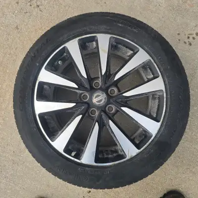 215/55 R17's set of 4 Continental Tires on Rims. Purchased Aug 14 2025 for $900 plus tax. $900 obo....