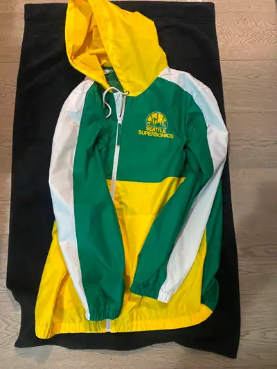 Men's Seattle Supersonics Mitchell & Ness Track Jacket XL, View more
