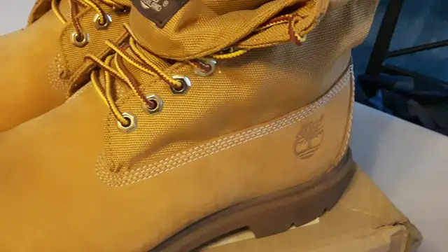 Mens Rolldown Timberland sz10 brand new in Men's Shoes in Trenton - Image 6
