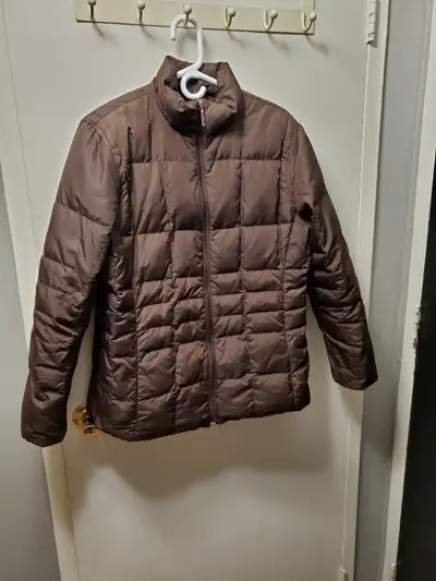 Women's Puffer Jacket Size M, View more