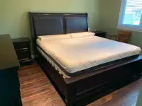 Luxury Wood King Size Bedroom Set