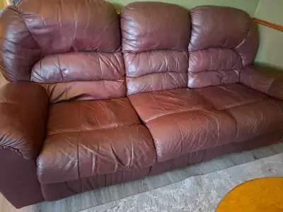 MAKE AN OFFER Tags: Couch, Sofa, Recliner, real leather,