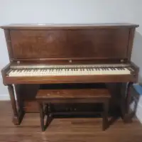 Willis Montreal Piano