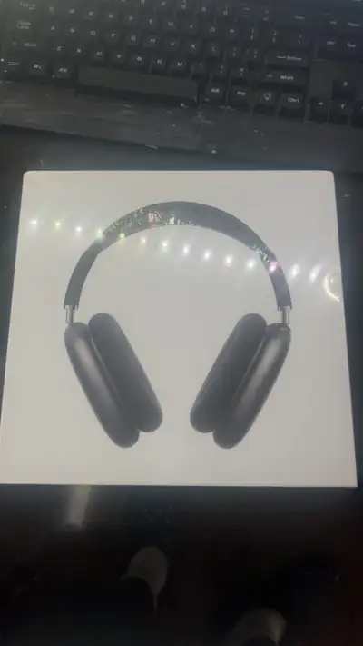 AirPod Pro Max, View more