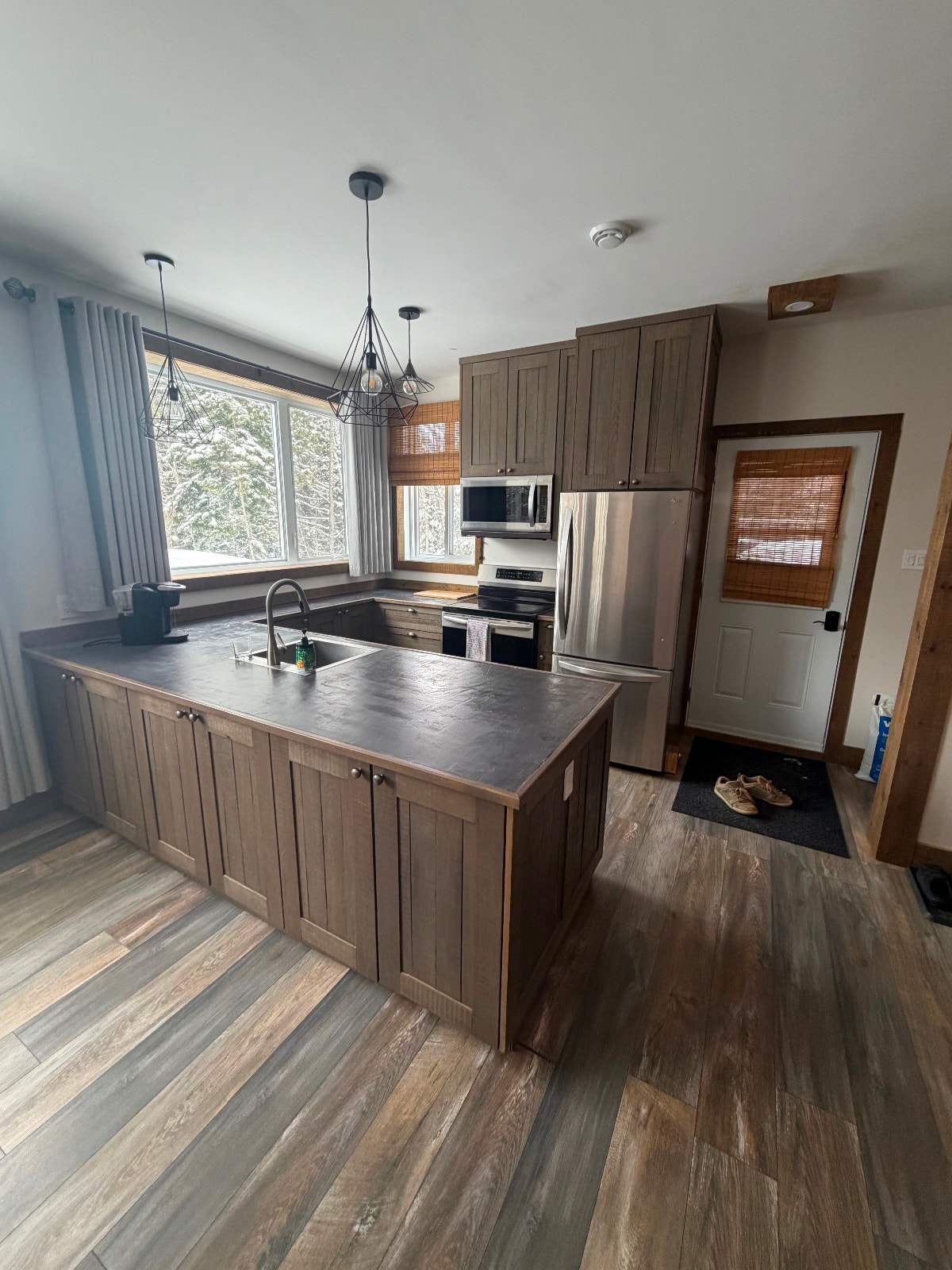 Logement ''LA MONTAGNE AU VILLAGE'' — photo 2