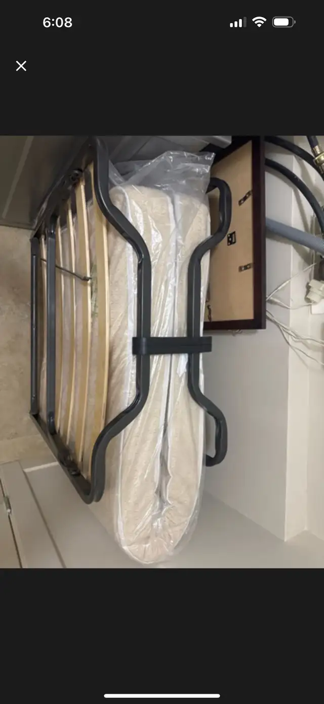 Portable Bed  in Beds & Mattresses in Calgary - Image 2