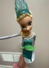 ELSA Frozen Doll 