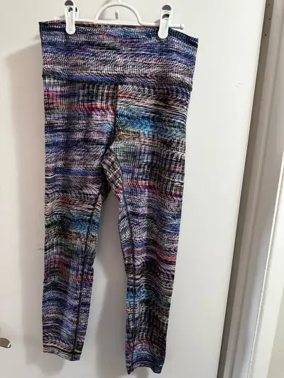 Size 10 Lululemon, View more