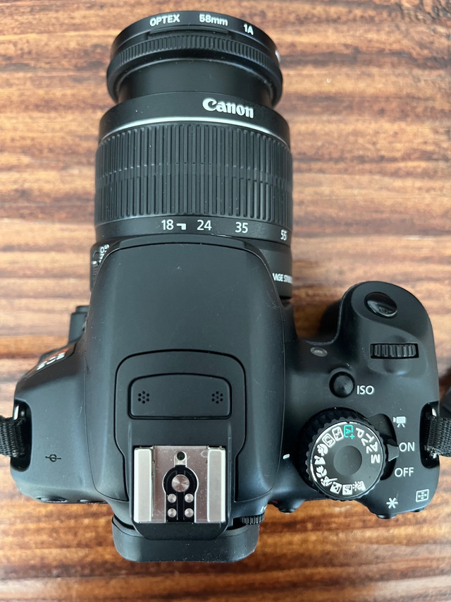 Canon EOS Rebel T4i 650D Digital 18-55mm Lens dans Appareils photo et caméras  à Ville de Montréal - Image 4