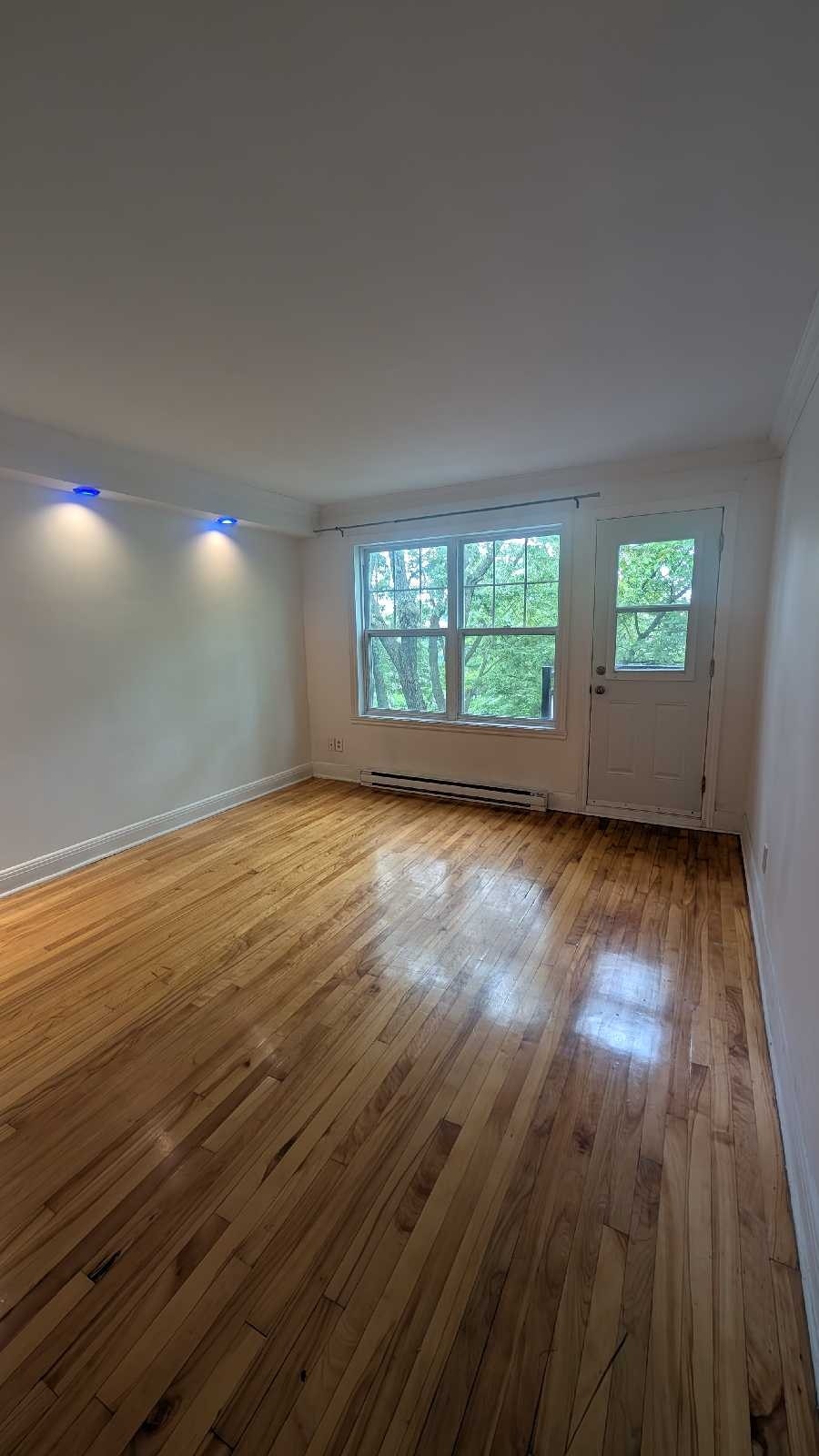 3820 Bd Saint-Joseph E — photo 2