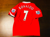 2004-2006 - Rare Manchester United Soccer Jersey - Ronaldo - M