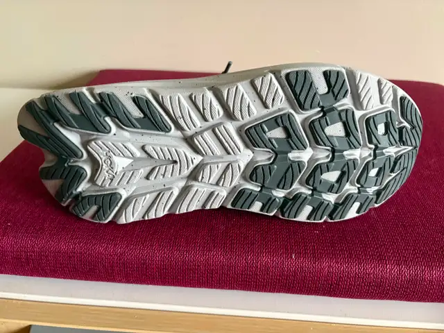 New Hoka Kawana 2, men’s, size 10D regular width in Men's in City of Toronto - Image 4