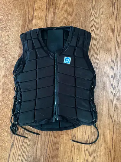 Cross country vest, View more