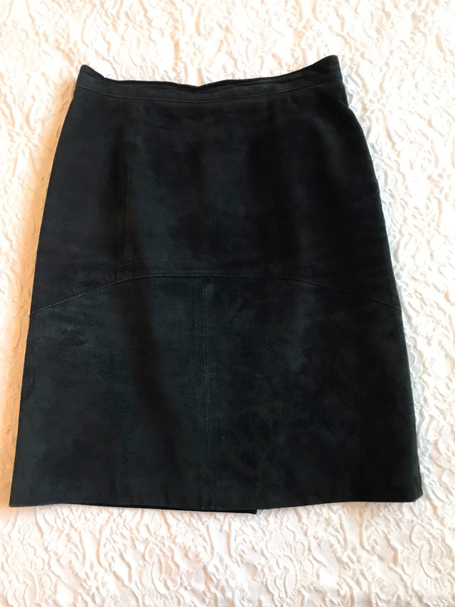 Beautiful Black genuine suede skirt-reduced! in Women's - Dresses & Skirts in Mississauga / Peel Region
