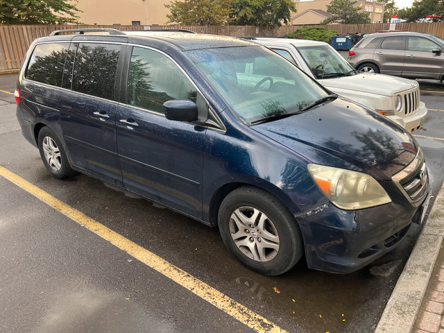 Honda oddessey  in Cars & Trucks in City of Toronto - Image 4